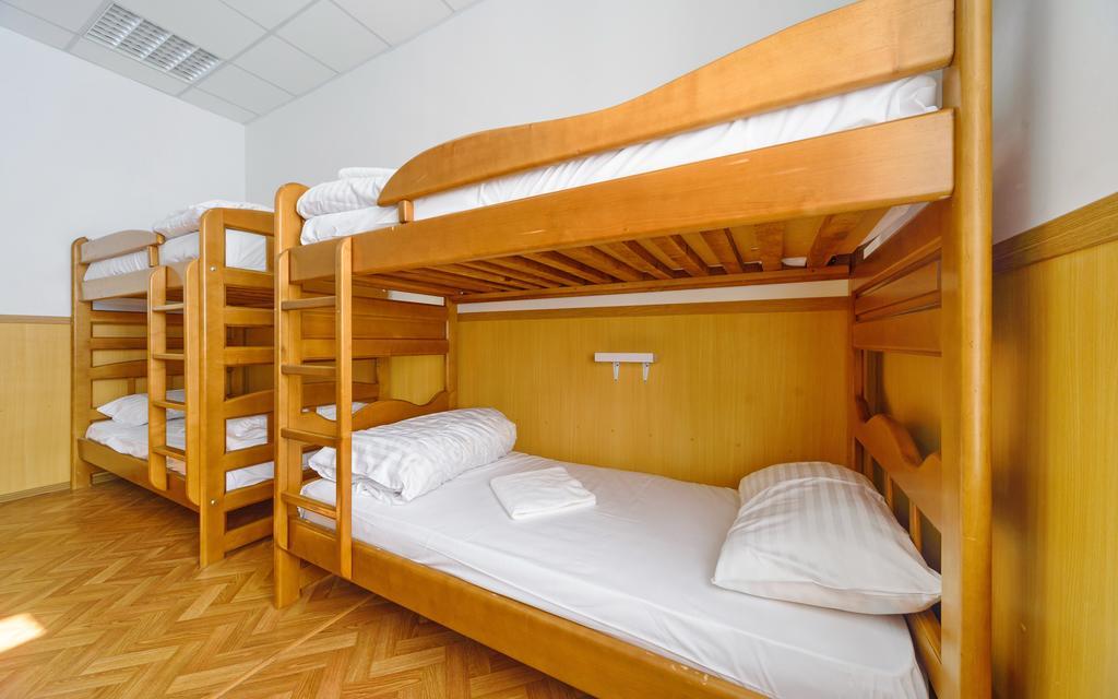 Krovat Na Deribasovskoy Odessa Ngoại thất bức ảnh