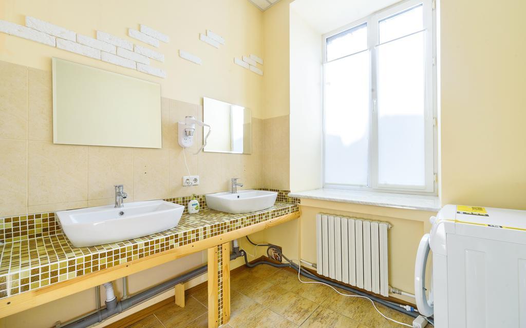 Krovat Na Deribasovskoy Odessa Ngoại thất bức ảnh